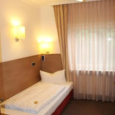 Hotel Faehrhaus Ziehl 3*